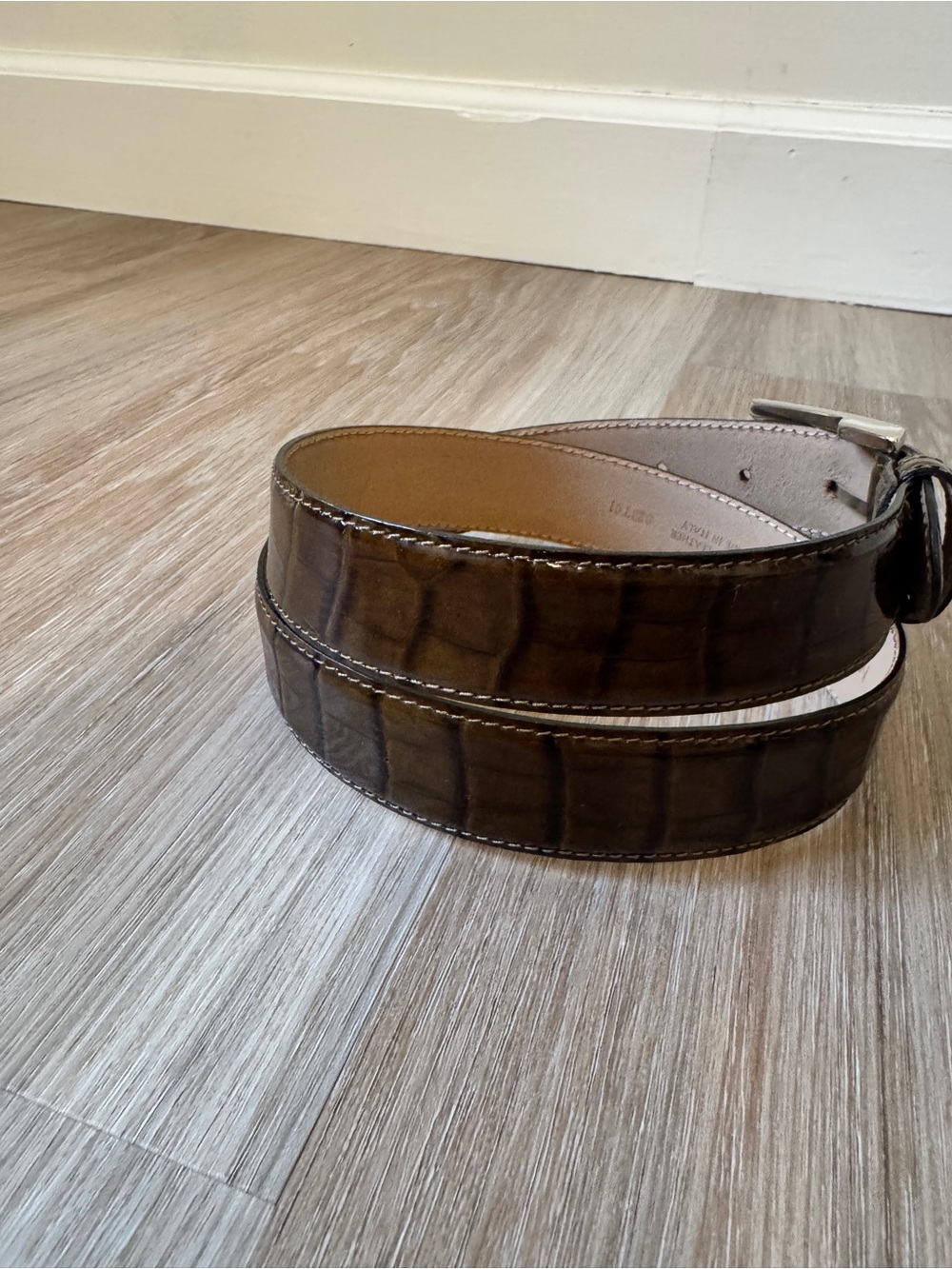 Doncaster Brown Croc Embossed Patent Leather Belt Made in Italy Size 31 - Picture 2 of 6